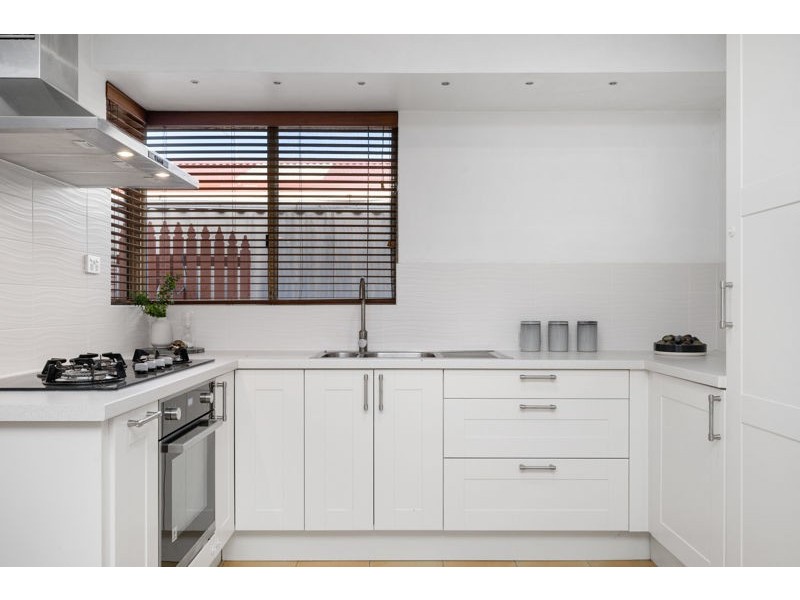 13a Wapengo Close, South Lake WA 6164