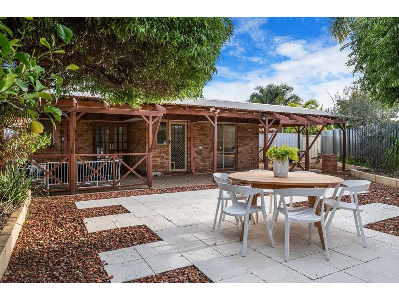 13a Wapengo Close, South Lake WA 6164