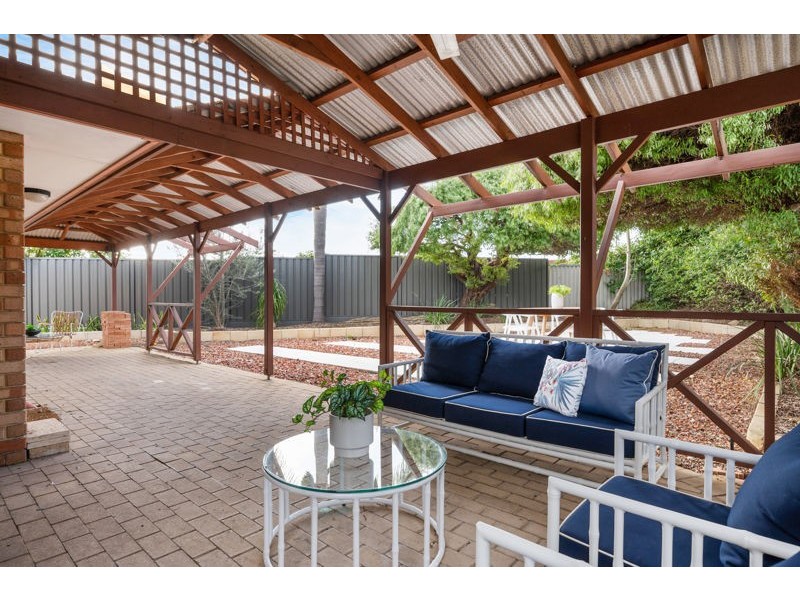 13a Wapengo Close, South Lake WA 6164