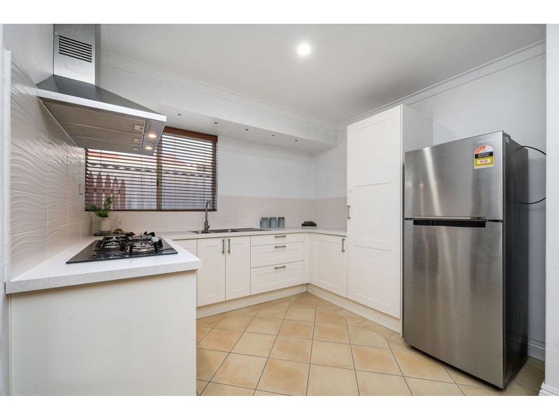 13a Wapengo Close, South Lake WA 6164