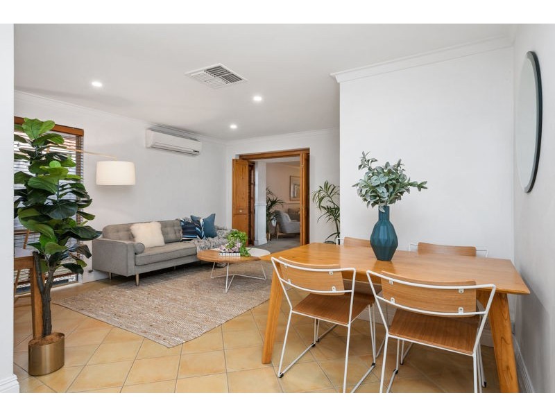 13a Wapengo Close, South Lake WA 6164