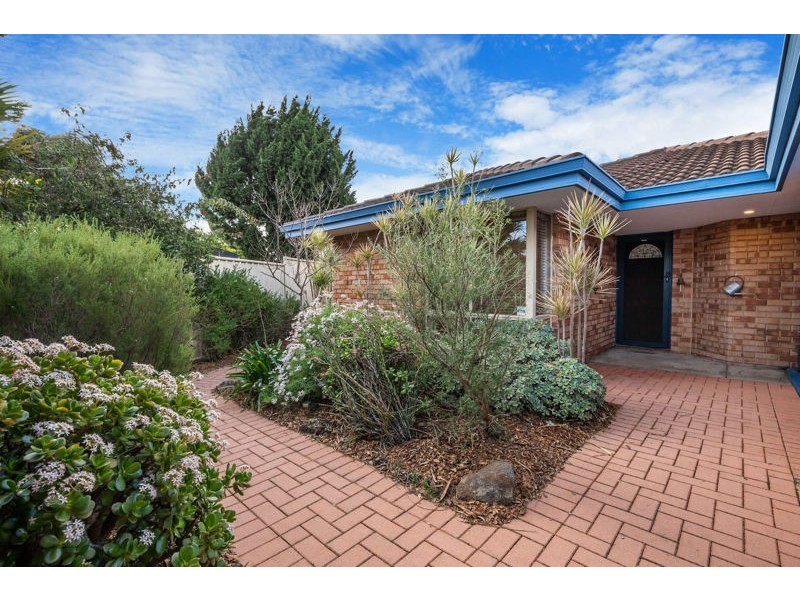 13a Wapengo Close, South Lake WA 6164