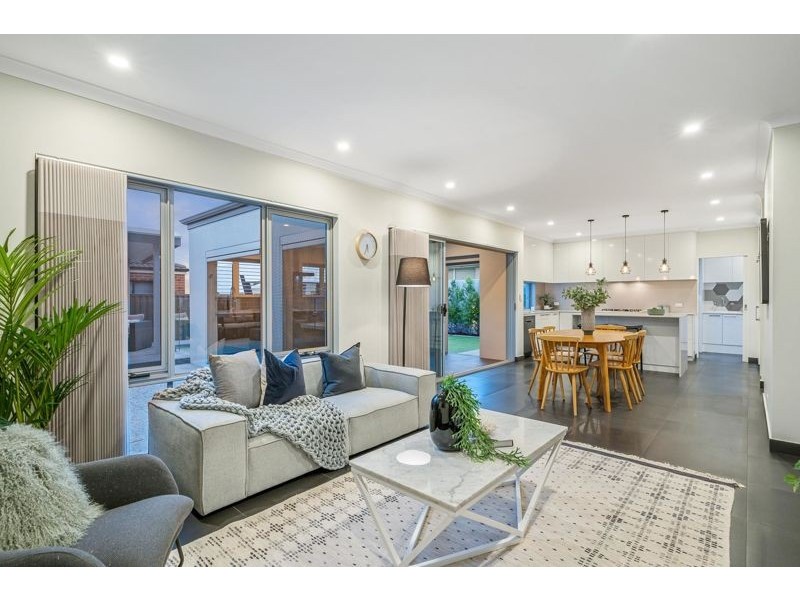 5b Hardy Road, Bassendean WA 6054