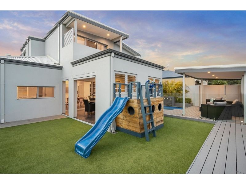 5b Hardy Road, Bassendean WA 6054