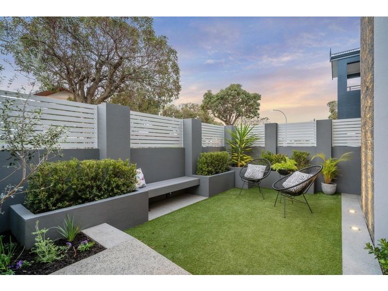 5b Hardy Road, Bassendean WA 6054