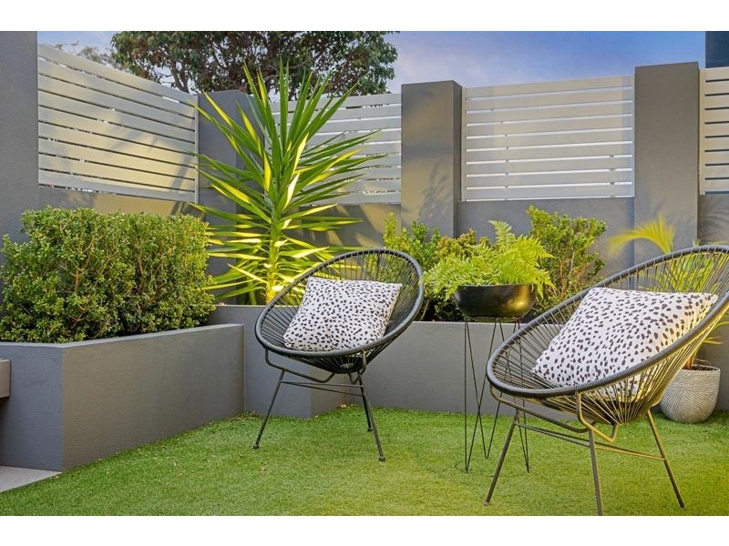 5b Hardy Road, Bassendean WA 6054