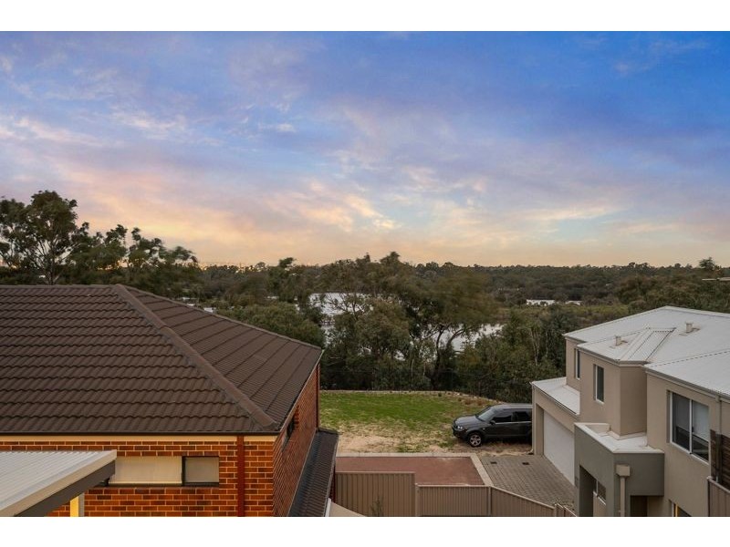 5b Hardy Road, Bassendean WA 6054