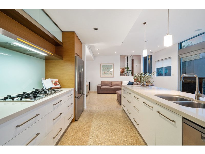 30b Gill Street, East Fremantle WA 6158