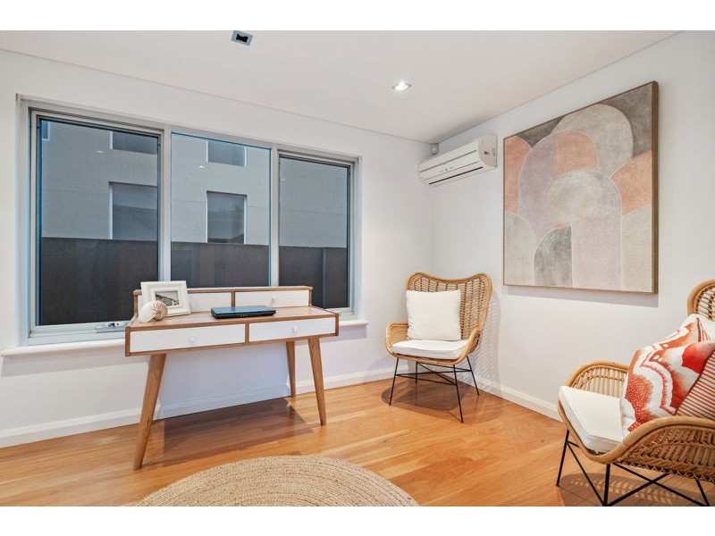 30b Gill Street, East Fremantle WA 6158