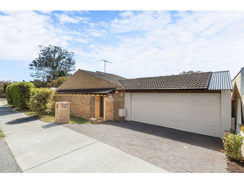 1/14 Axford Street, Como WA 6152