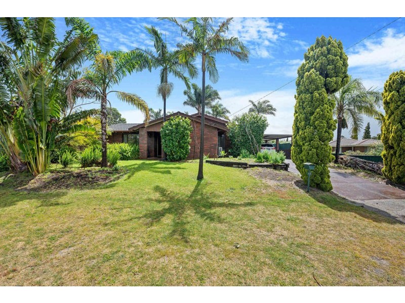 15 Benzie Way, Parkwood WA 6147