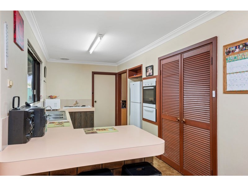 15 Benzie Way, Parkwood WA 6147