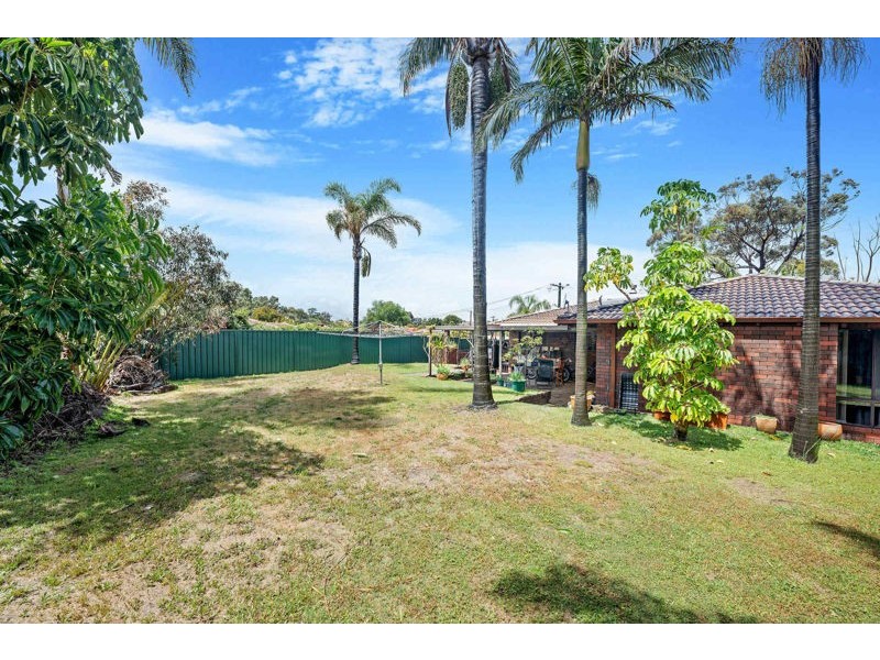 15 Benzie Way, Parkwood WA 6147