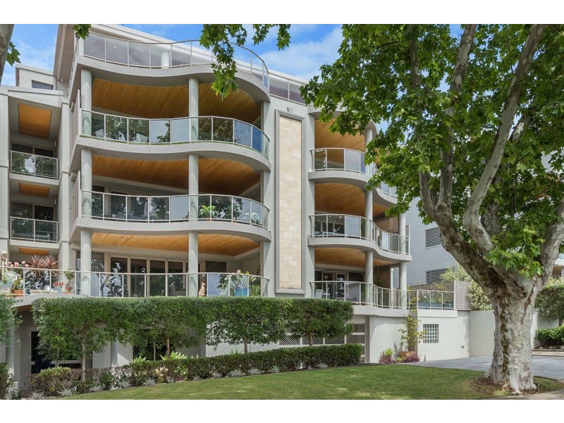 5/13 Tweeddale Road, Applecross WA 6153