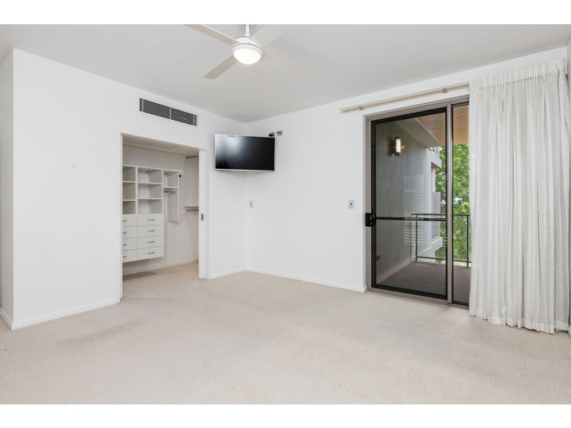 5/13 Tweeddale Road, Applecross WA 6153
