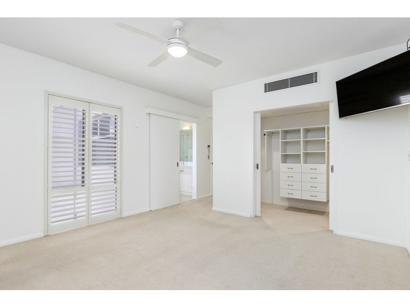 5/13 Tweeddale Road, Applecross WA 6153