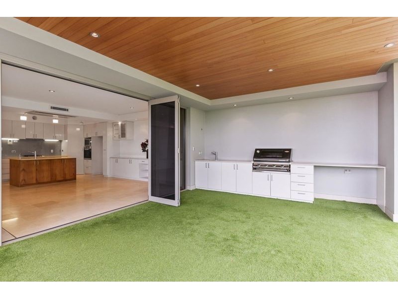 5/13 Tweeddale Road, Applecross WA 6153