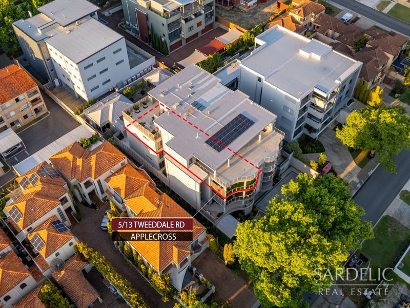 5/13 Tweeddale Road, Applecross WA 6153