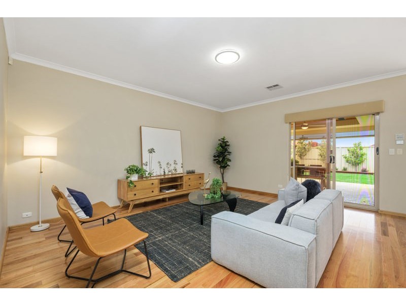 9 Wonil Way, Karawara WA 6152