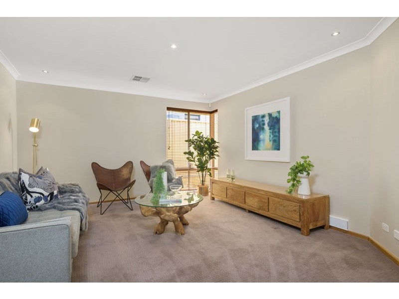 9 Wonil Way, Karawara WA 6152