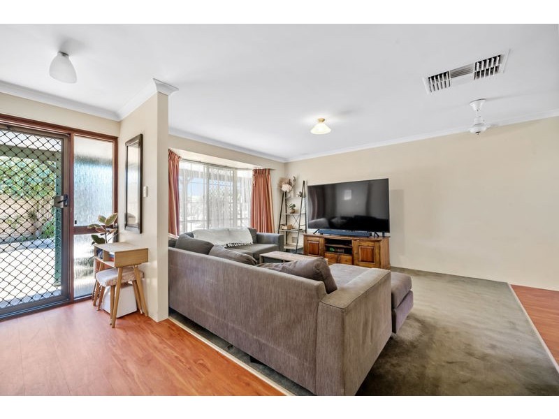 31a Henning Crescent, Manning WA 6152