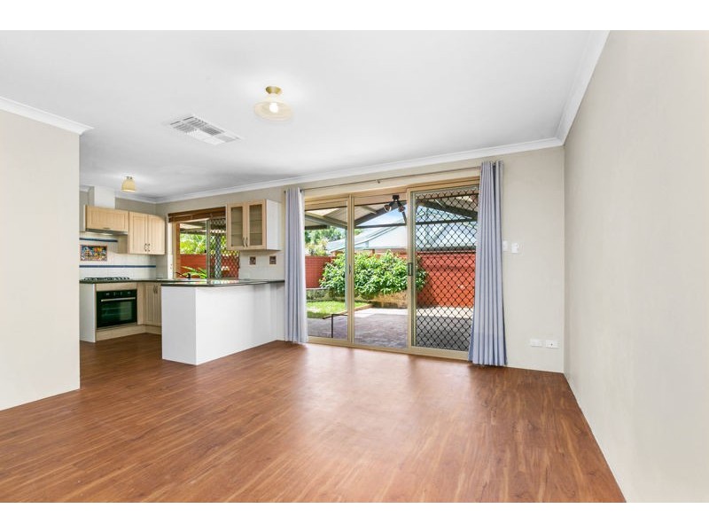 31a Henning Crescent, Manning WA 6152