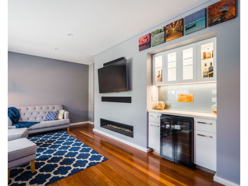 1/70 Strickland Street, South Perth WA 6151