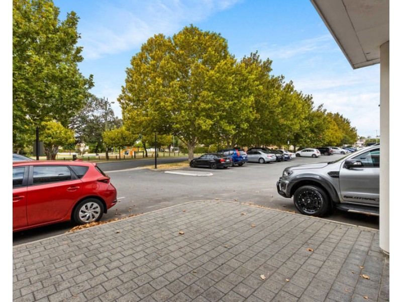 7/2 Meadowvale Avenue, South Perth WA 6151