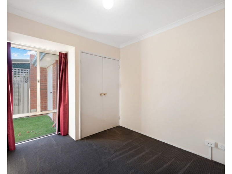 4/15 Pitt Street, St James WA 6102
