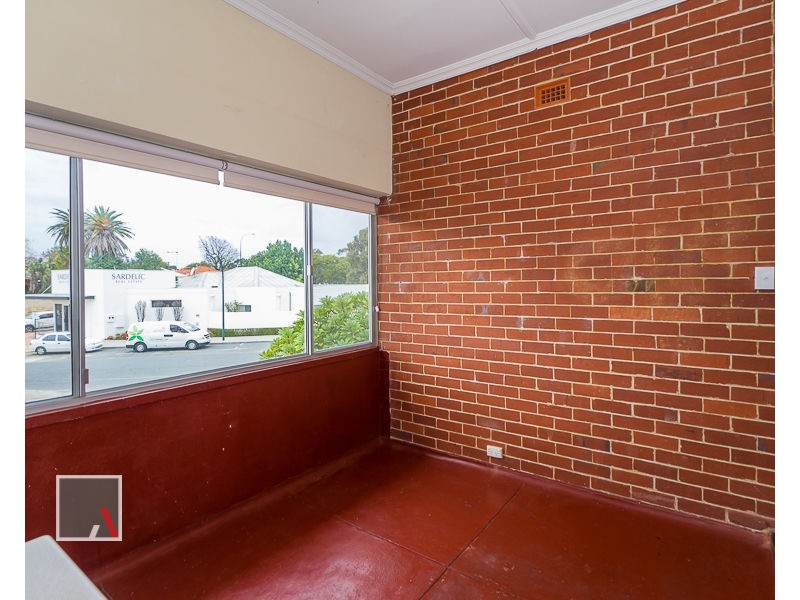 2/60 Elizabeth Street, South Perth WA 6151