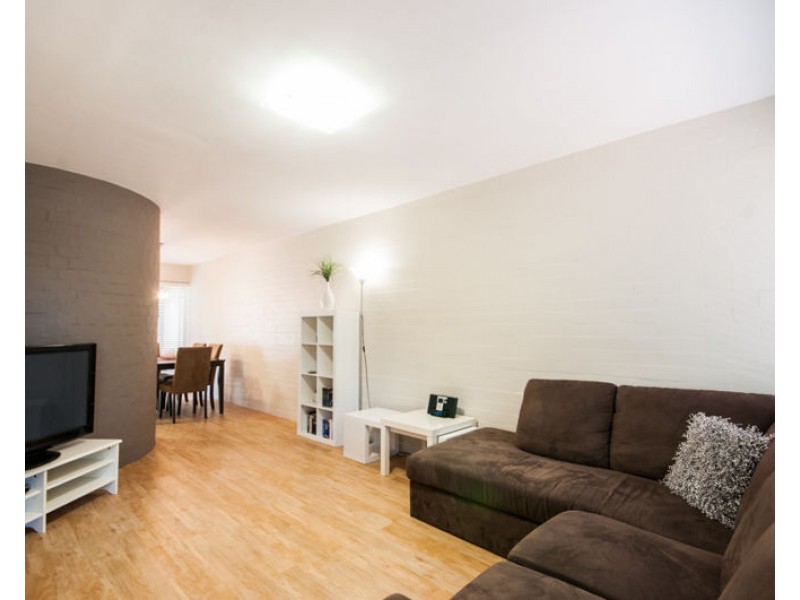 9/373 Canning Highway, Como WA 6152