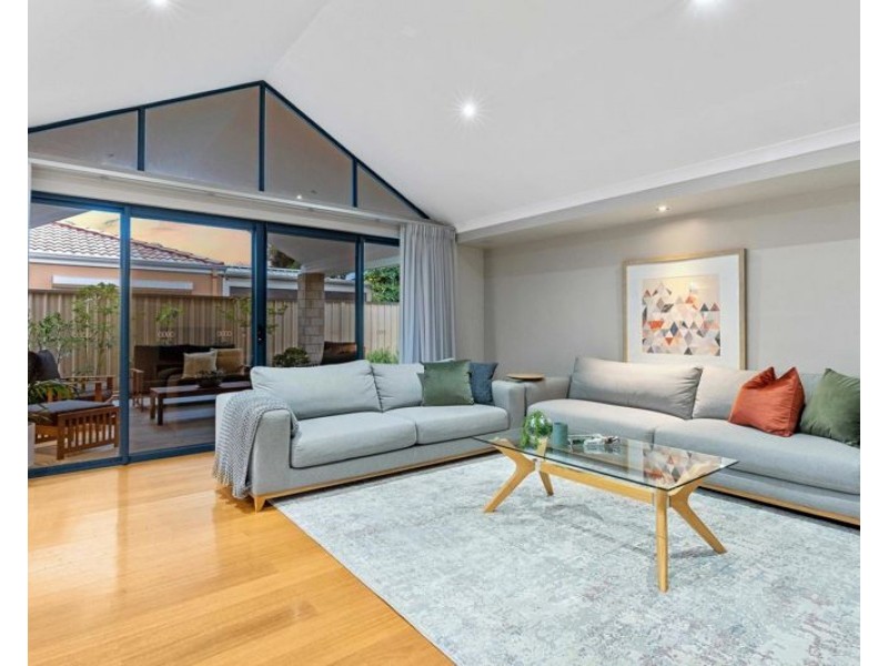 42 Barang Circuit, Karawara WA 6152