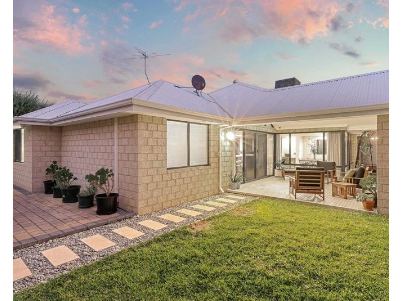 42 Barang Circuit, Karawara WA 6152