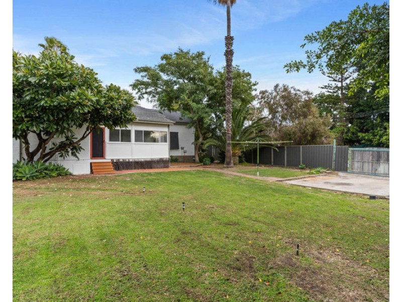 100 Brandon Street, Kensington WA 6151