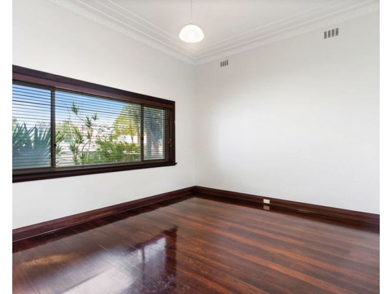 100 Brandon Street, Kensington WA 6151
