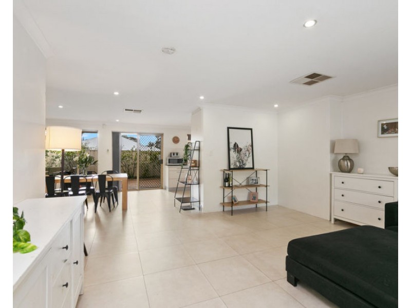 325b Preston Point Road, Attadale WA 6156