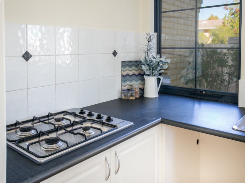 74 Park Street, Como WA 6152