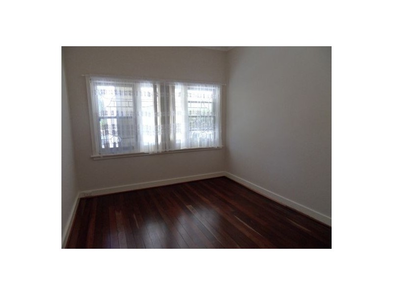 64 Thelma Street, Como WA 6152