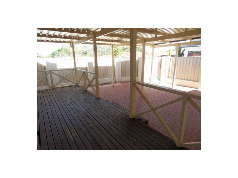 64 Thelma Street, Como WA 6152