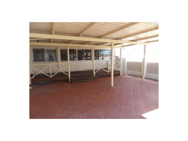 64 Thelma Street, Como WA 6152