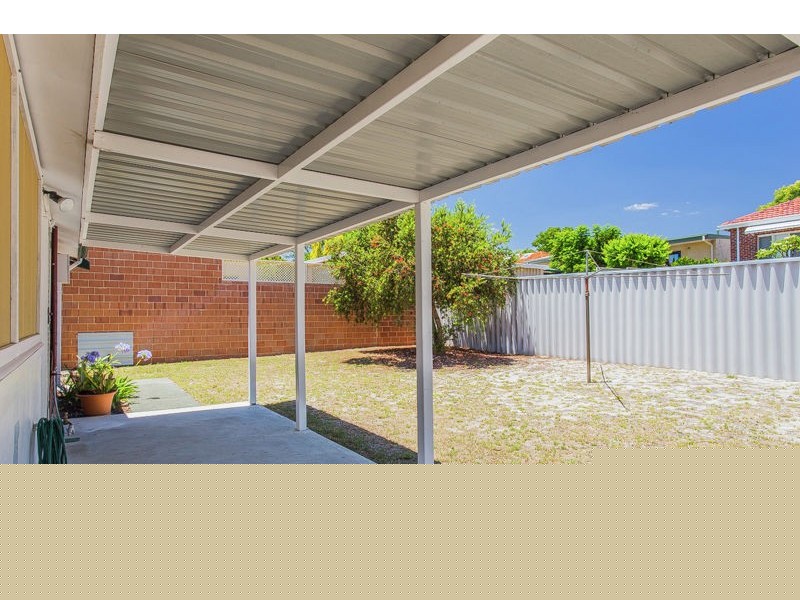 54 Hillview Terrace, St James WA 6102