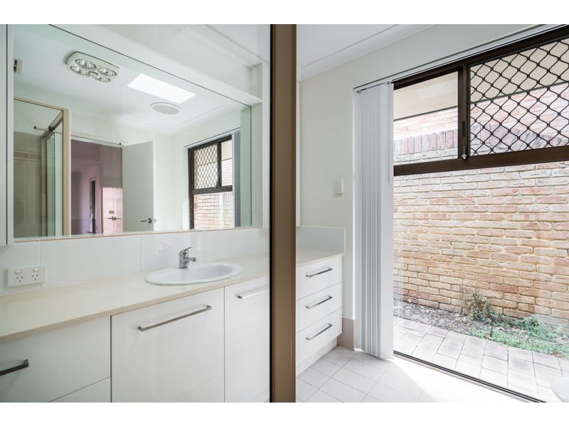 75A Comer Street, Como WA 6152