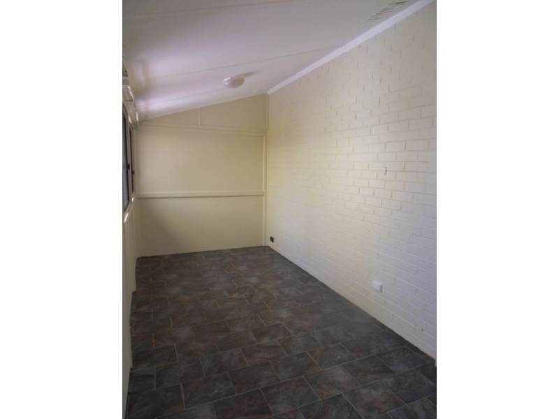 1/13 Amery Street, Como WA 6152