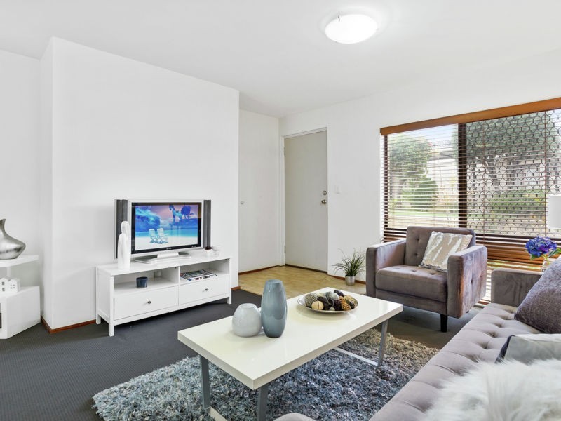 13/79 Clydesdale Street, Como WA 6152