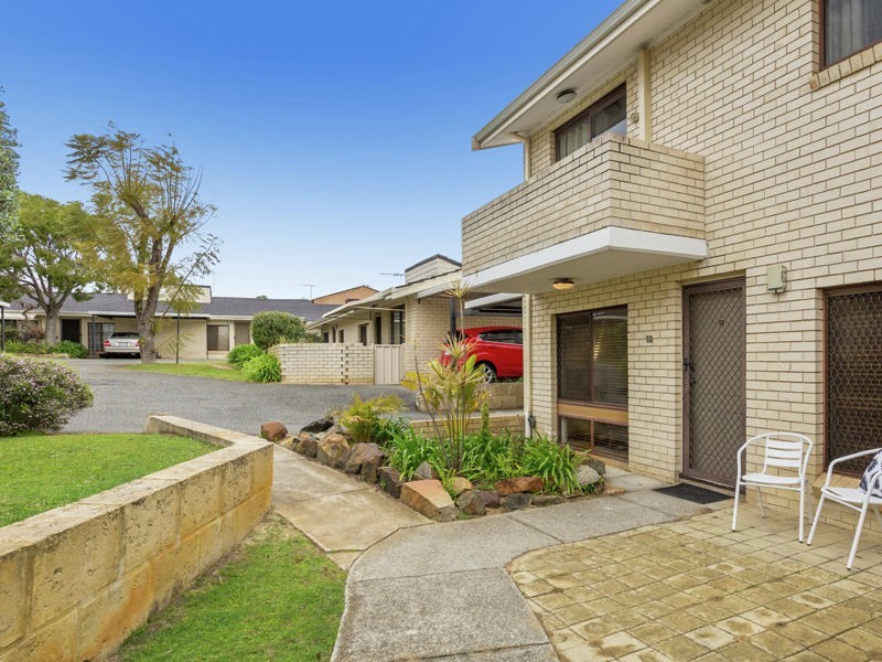13/79 Clydesdale Street, Como WA 6152