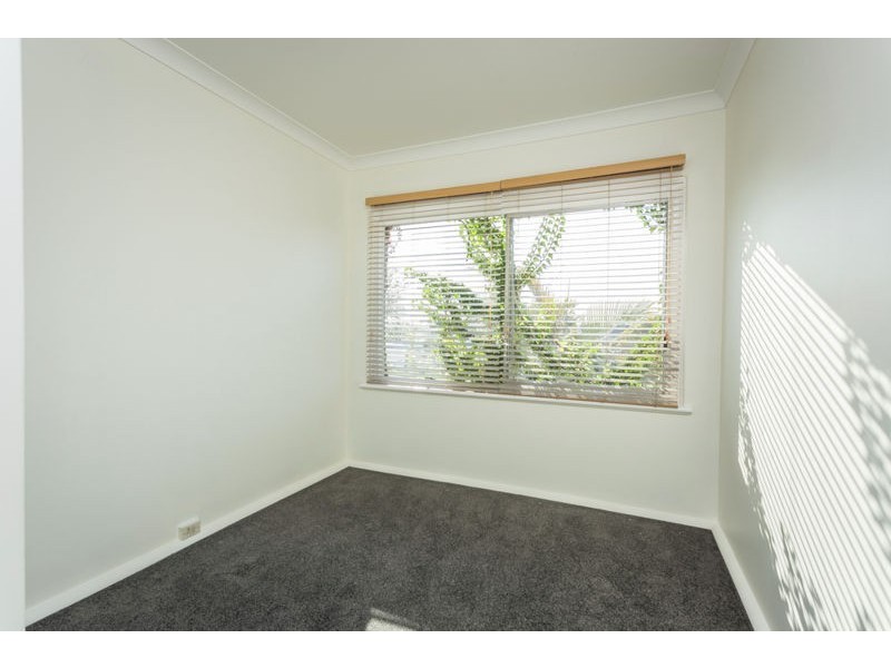 1/718 Canning Highway, Applecross WA 6153