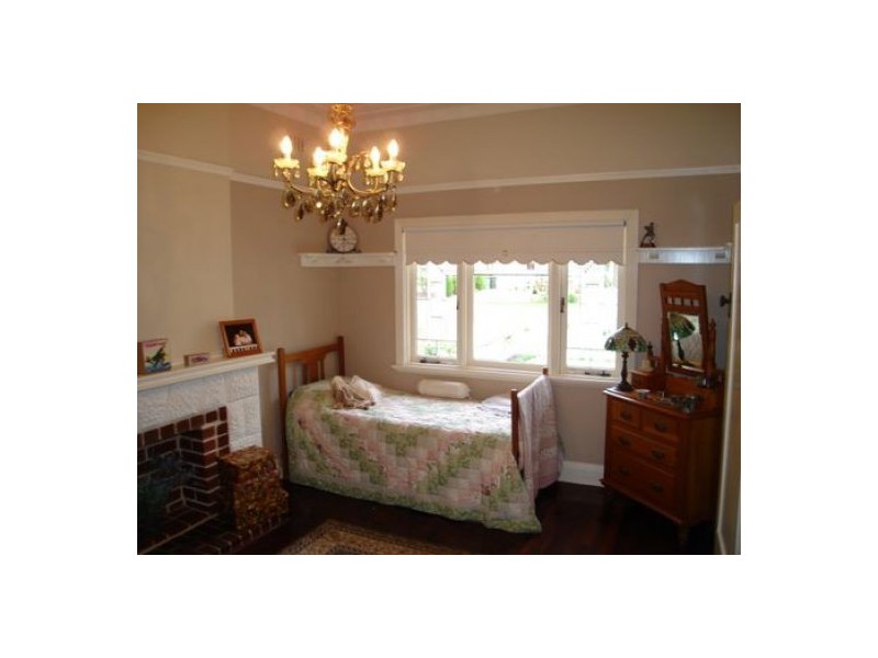 2 King Street, Kensington WA 6151