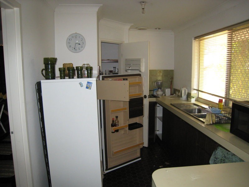 2/33 Edgecumbe Street, Como WA 6152