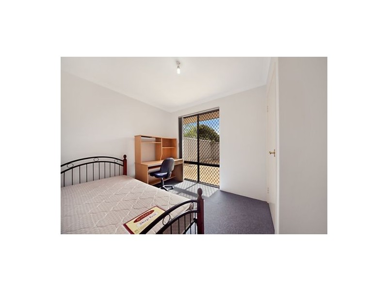 35B Hopkinson Way, Wilson WA 6107