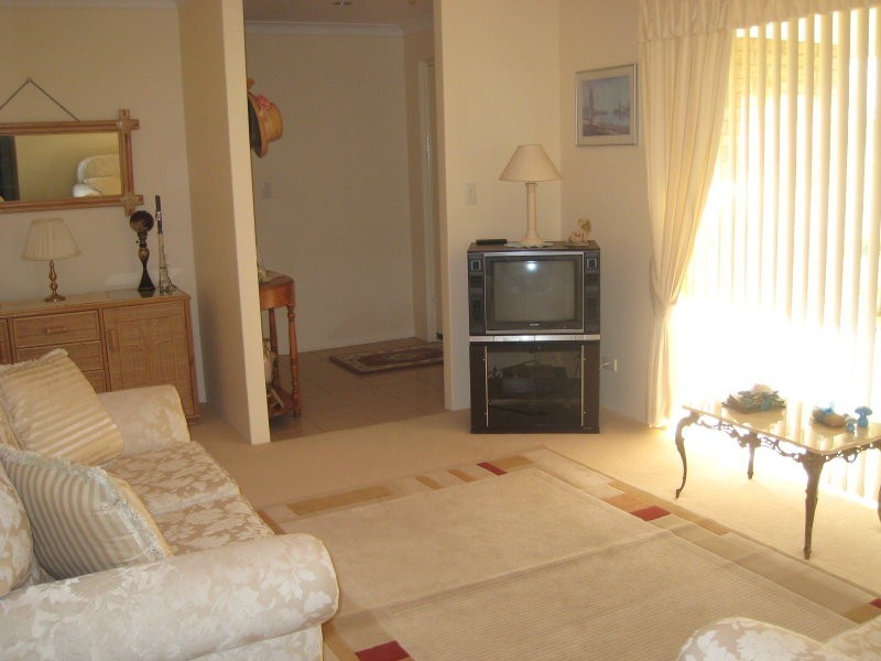 60 Elderfield Road, Waterford WA 6152